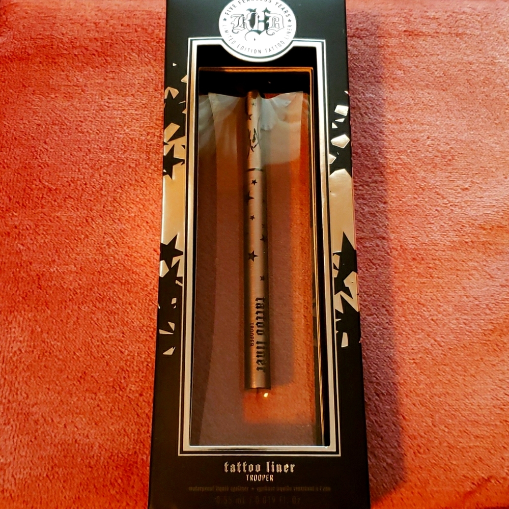 Kat Von D Limited Edition Tattoo  Liner